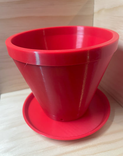 3D Printed Flower Pot With Drainage Holes And Plate